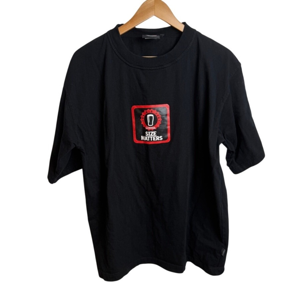 Vintage Guinness Tee Y2K XL Mens Size Matters Big Pint XL Black Beer‎ Stout Pub